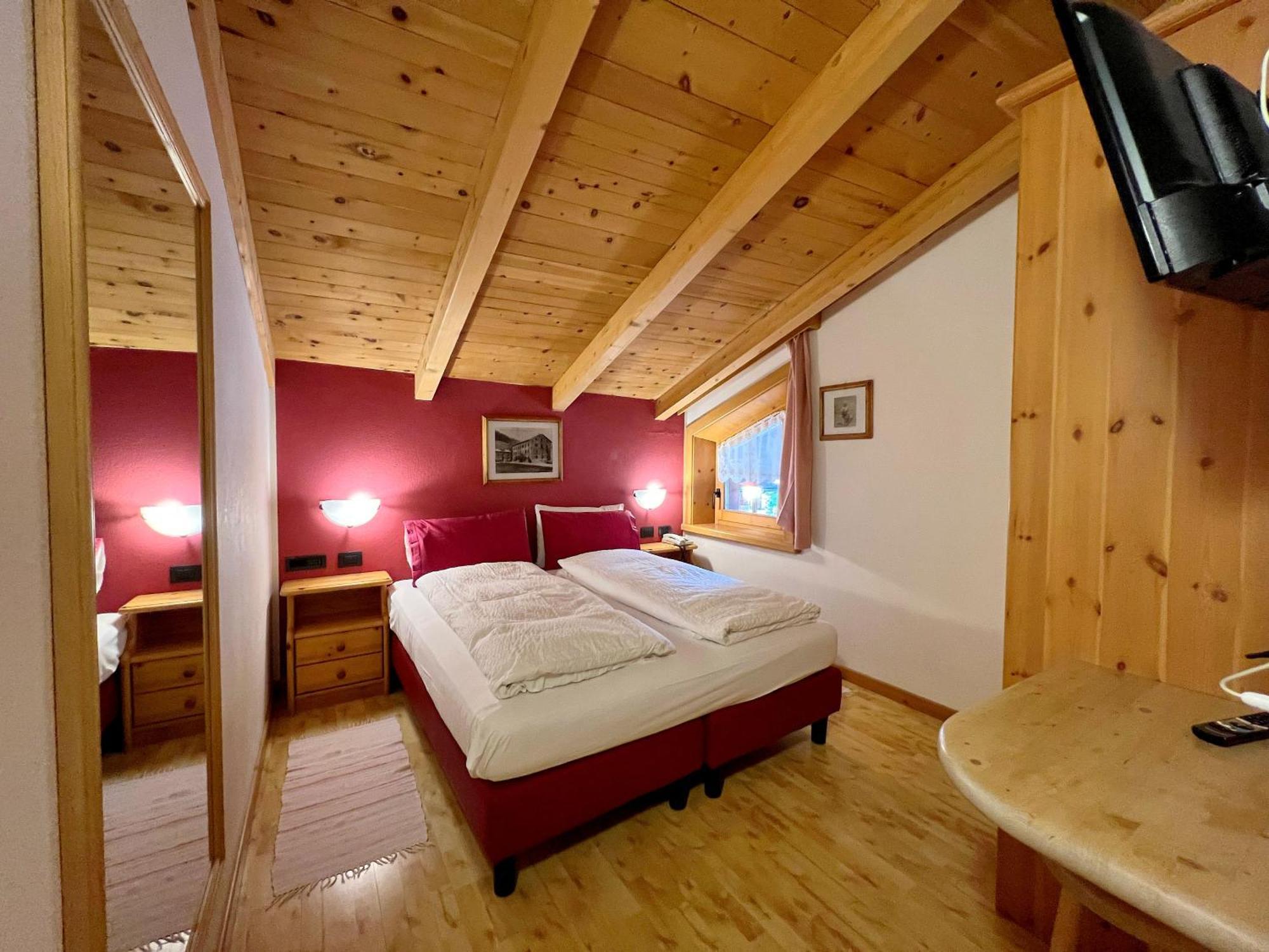 Garni Francescato Hotel Livigno Exterior photo